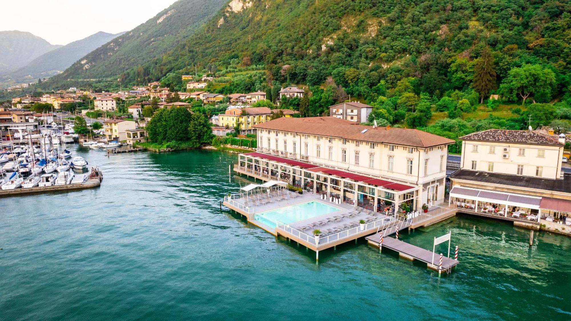 Araba Fenice Hotel Iseo Kültér fotó